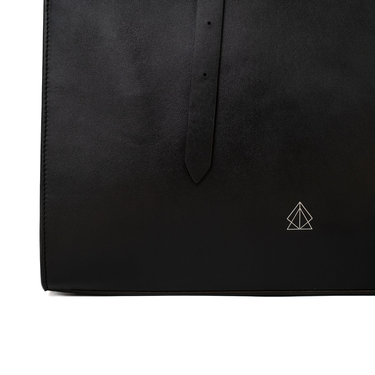 Grand sac à main Tote Bag cuir noir, vue logo